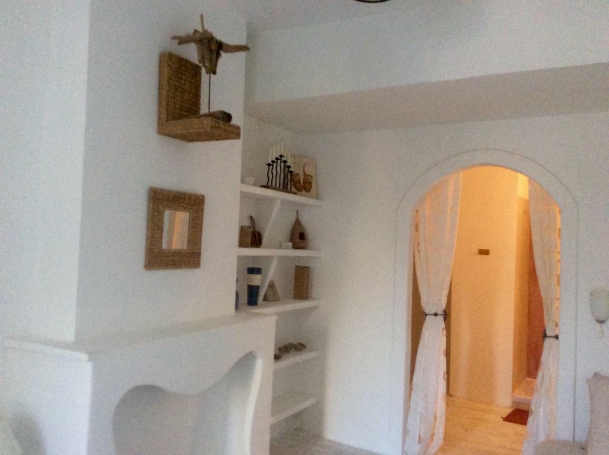 La Planque Bed & Breakfast Gruissan Bagian luar foto